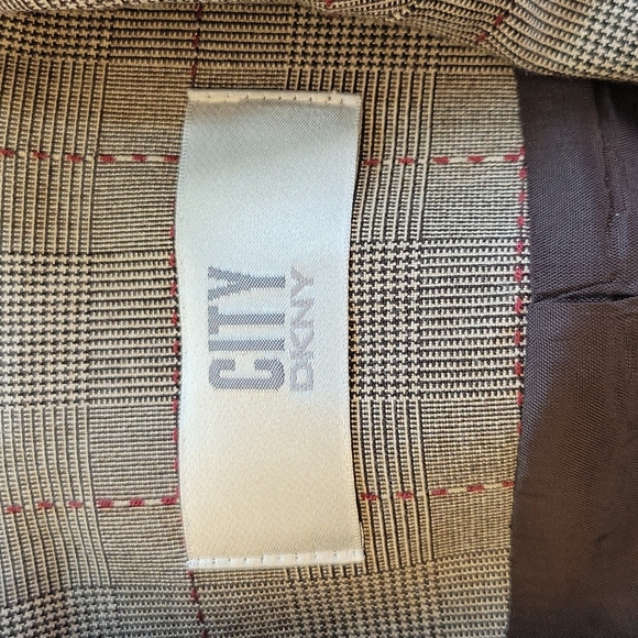 DKNY Taupe/Brown Skirt Suit Women Size 4-6 - Picture 9 of 12